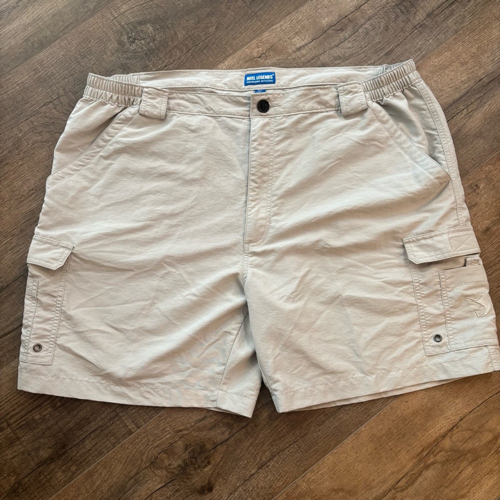 Reel Legends Gray Cargo Shorts Men 2XL Cargo Outdoor Activewear Fishing Hiking